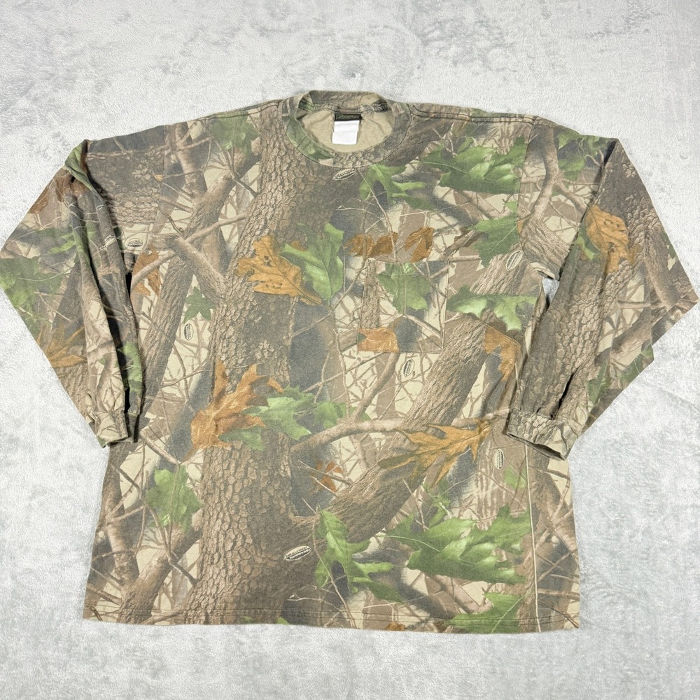 Vintage Liberty Mens XL Long Sleeve Pocket T-Shirt Realtree Hardwoods Camo Tee